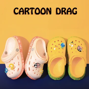 Весенняя обувь с дышащими отверстиями из милого мультфильма, детские тапочки для ванной комнаты для мальчиков и девочек, Летние уличные сандалии, детские тапочки