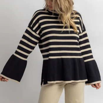 Вязаный свитер в полоску в тон для женщин 2023 года, новый популярный пуловер с расклешенными рукавами